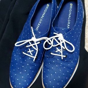 Cole Hann original grand size 9